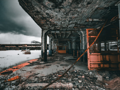 Council seeks removal of GM catwalk by December, refuses to address broader safety concerns at contaminated St. Catharines site