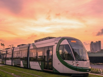 Hey candidates, if you expect to win in Mississauga, pony up $200 million for the downtown LRT loop