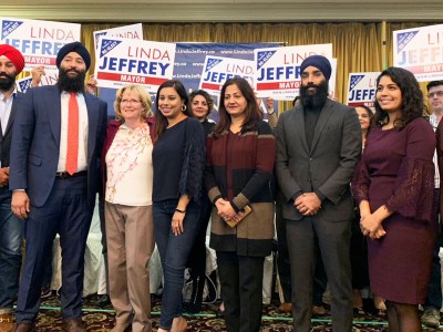 Jeffrey’s latest win in the endorsement battle comes in red, blue and orange
