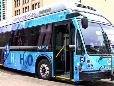 Mississauga councillors consider hydrogen bus pilot; diesel jeopardizing City’s climate targets