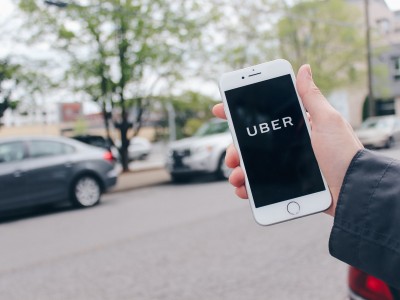 Mississauga failing to keep up with regulations to control Uber, Airbnb and other disruptors