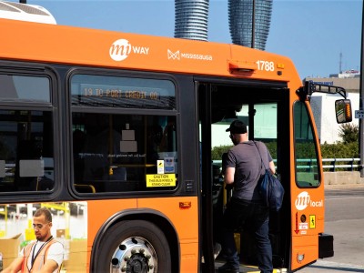 Mississauga moves to re-introduce fares on buses, but riders might stay away until they feel safe