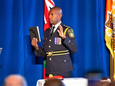 New police chief sworn in, welcomes Liberal pledge to help fight gang violence