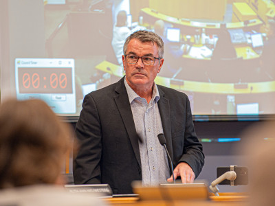 Niagara Falls Councillor Mike Strange faces April trial after being charged with intimate partner violence