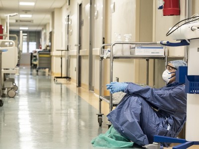 Ontario’s enormous 3.5-year surgical backlog falls on a burnt-out workforce 