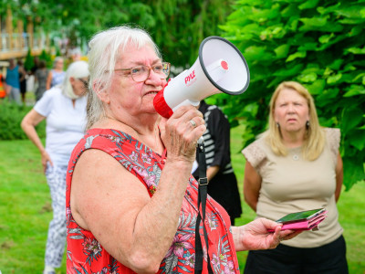 Protesting residents want council to understand the 'vocal majority'