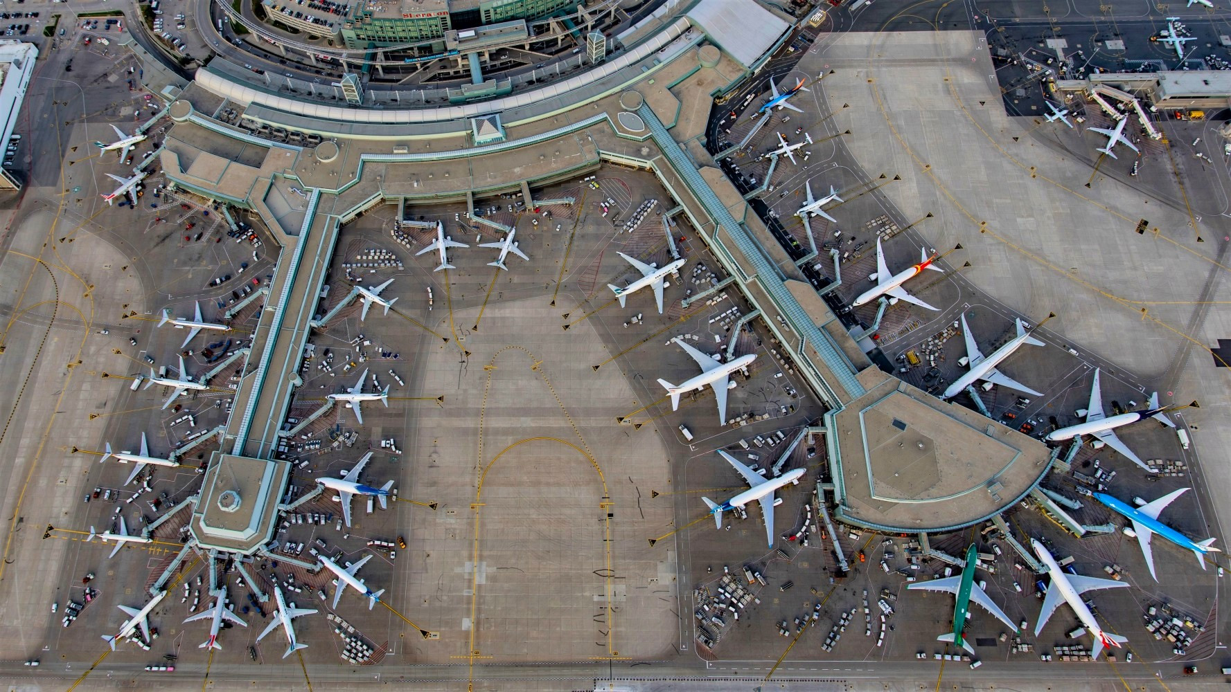 ‘A terrible decision’: PM Carney set to open Canada’s four largest airports to private investment