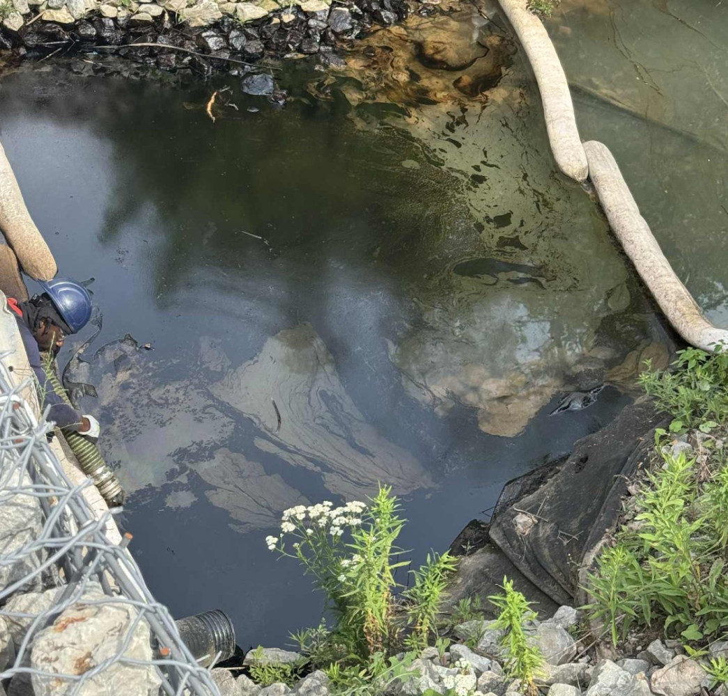 For over a year, sludge has been leaking into the Welland River—officials still don’t know where it’s coming from