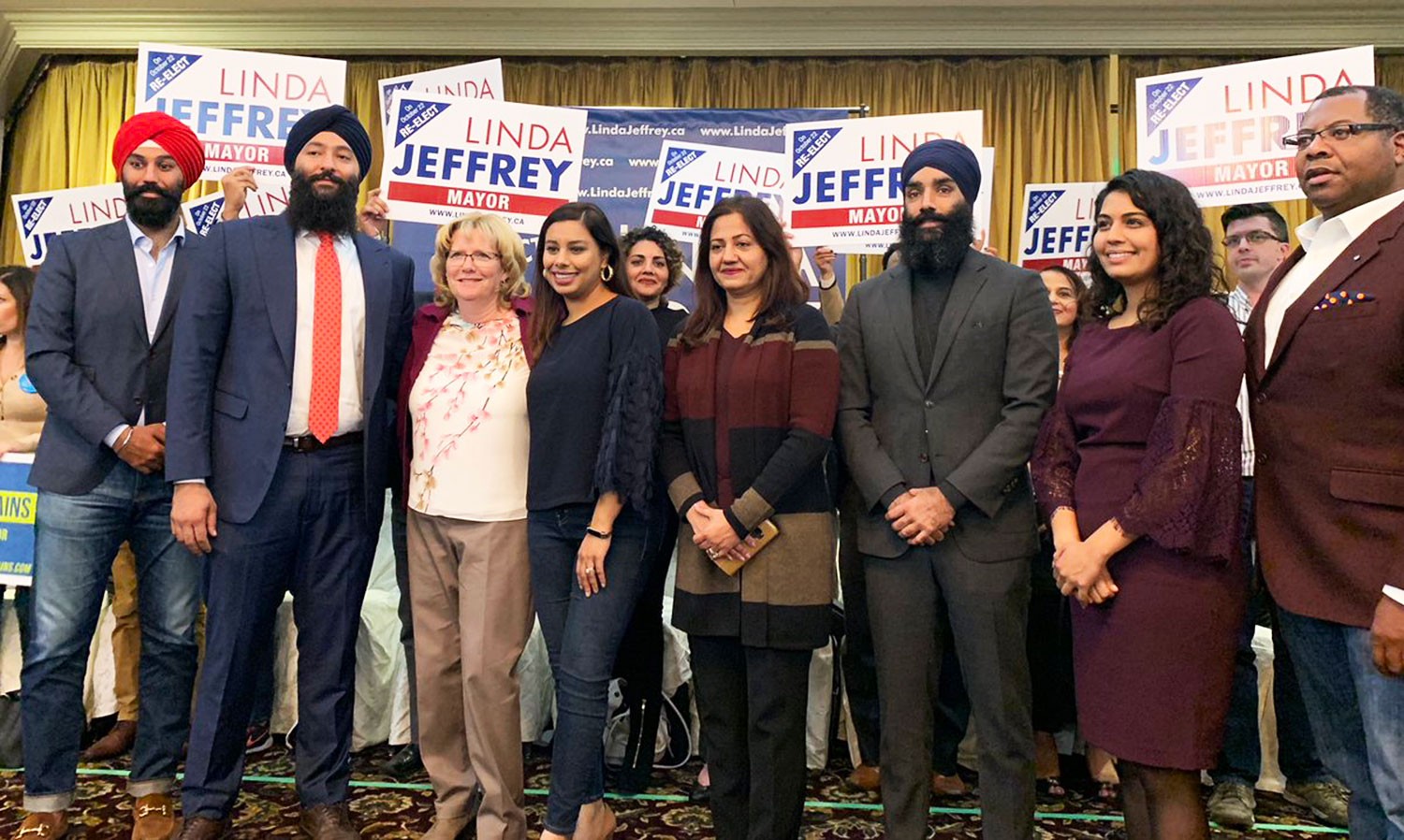 Jeffrey’s latest win in the endorsement battle comes in red, blue and orange