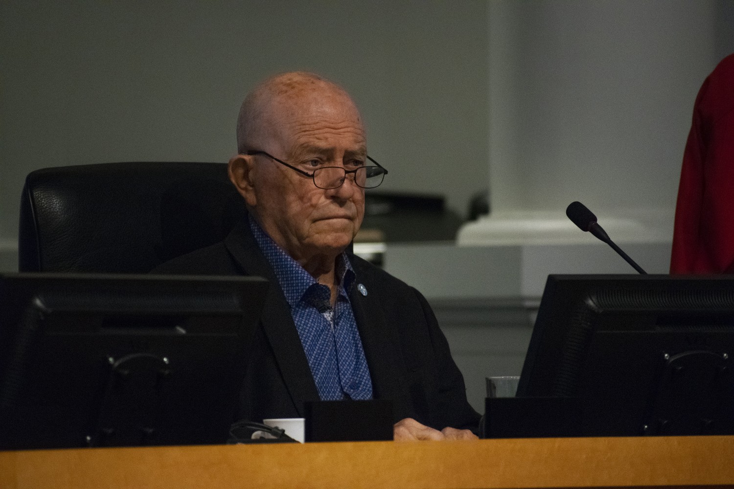 Mississauga Council sides with integrity commissioner, docks Ron Starr 60-day’s pay