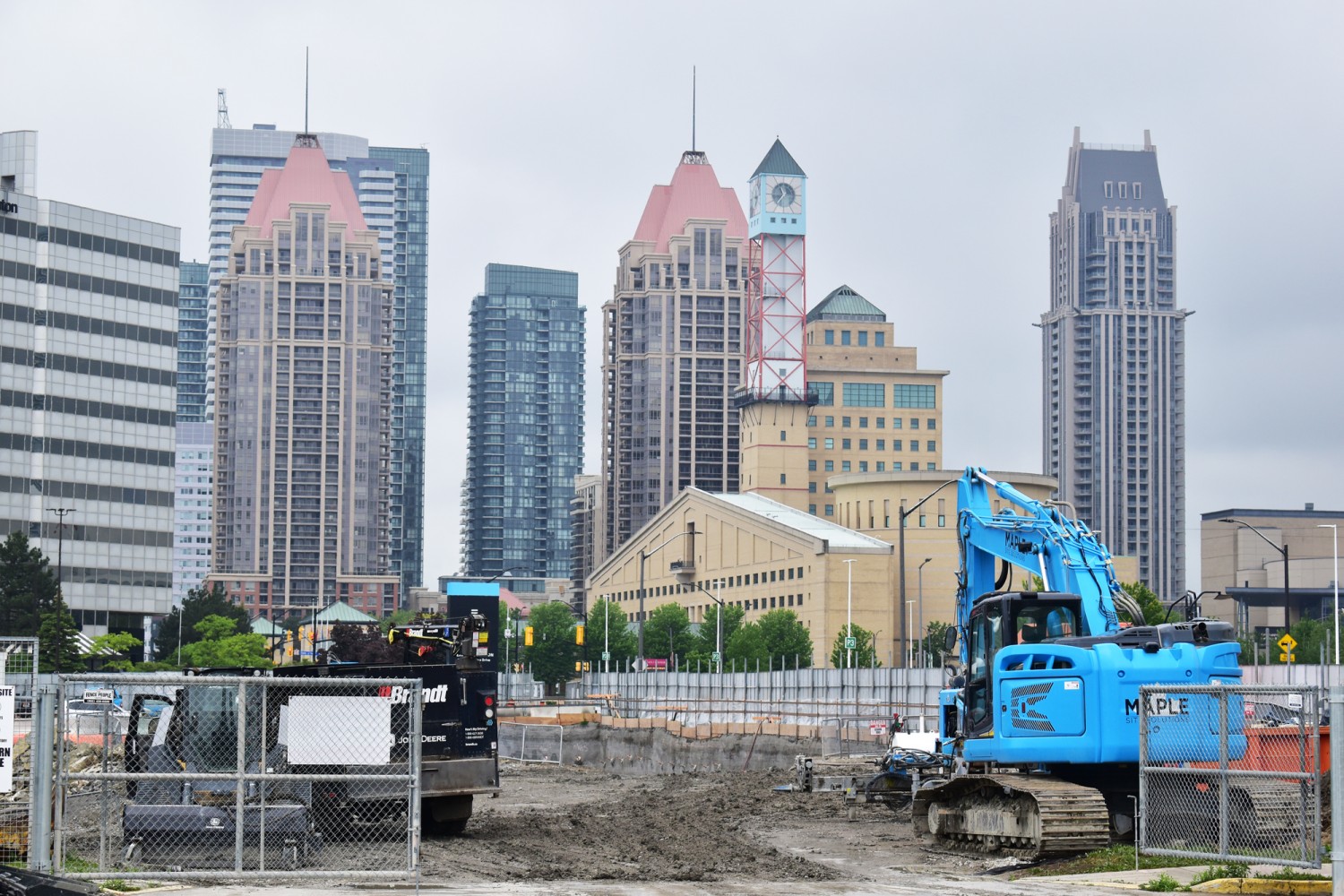 Mississauga seeks federal boost for its environmental retrofit plans 