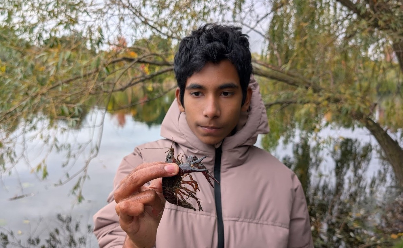 Mississauga teen’s incredible invasive species discovery sparks rapid response at Lake Aquitaine