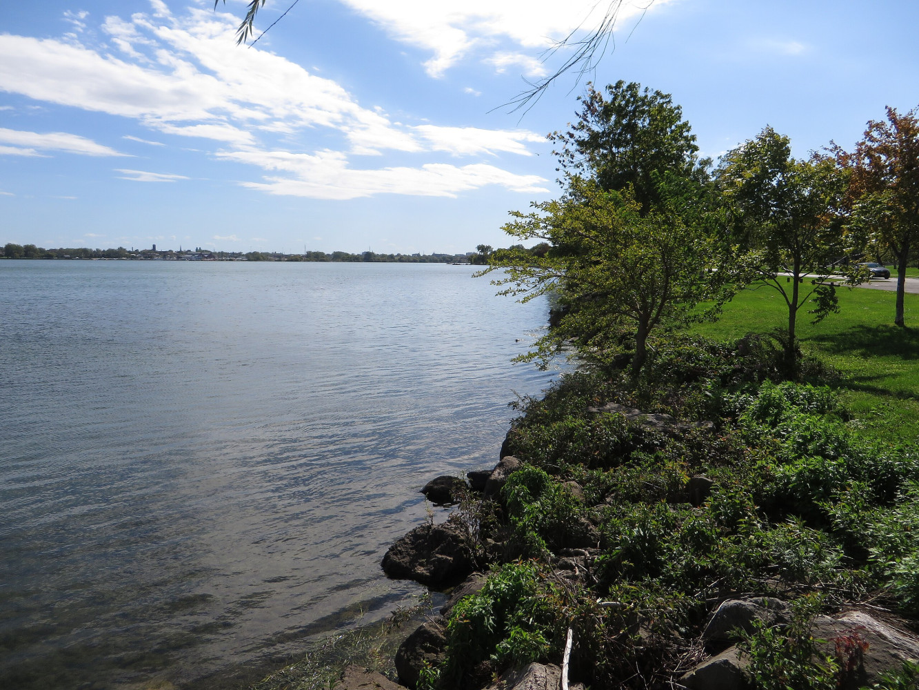 Municipality’s failing infrastructure spills sewage into Niagara River 