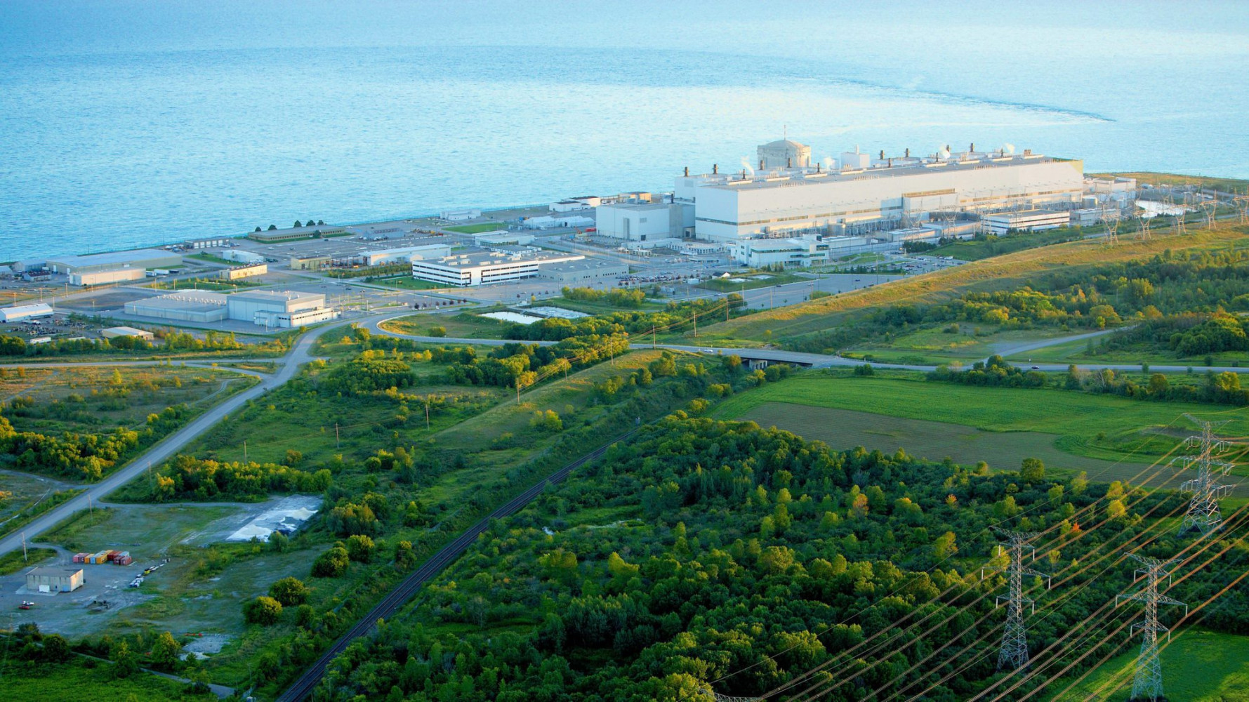 Ottawa’s ‘new nuclear renaissance’ ignites debate over Canada’s energy future