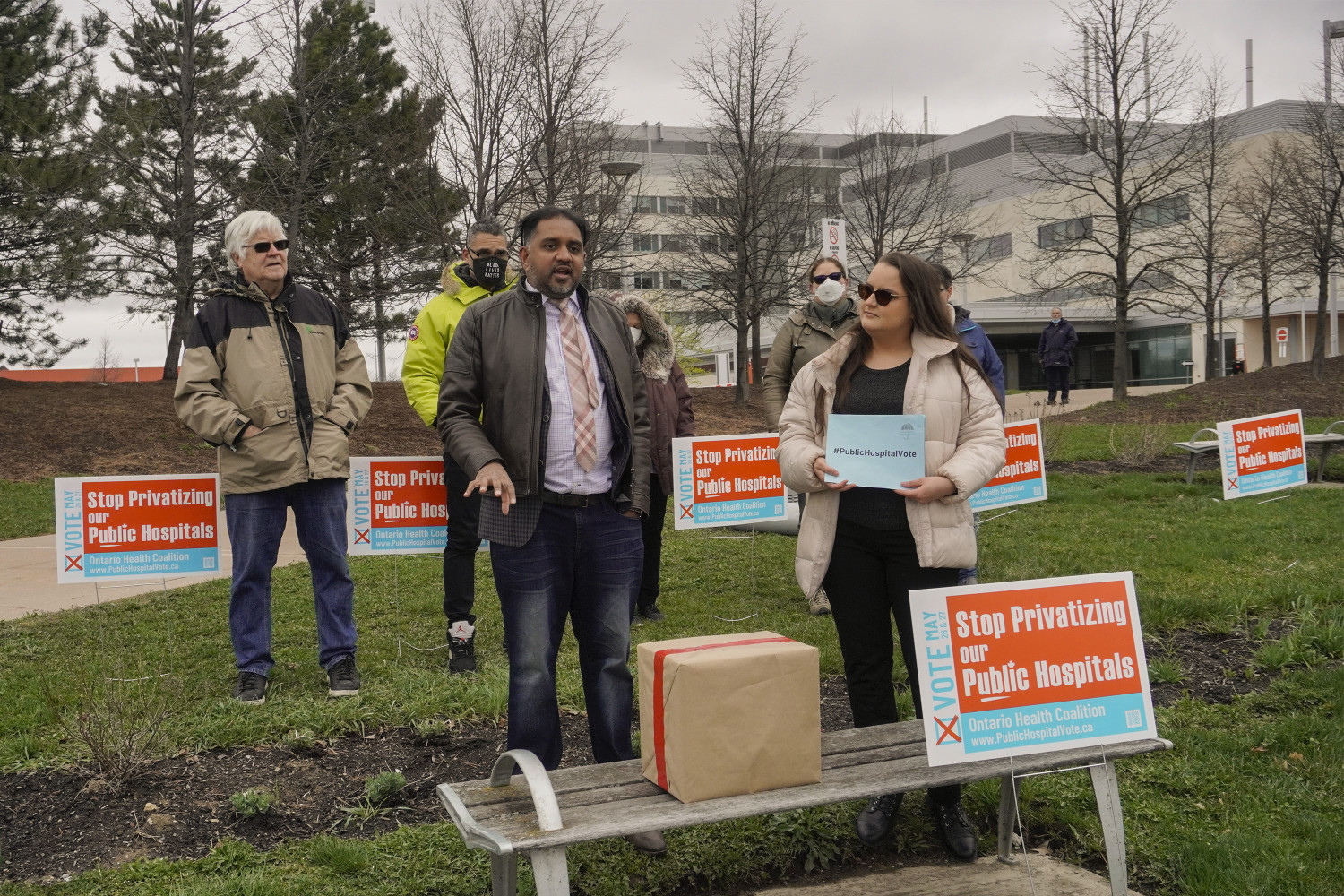 Peel Region Health Coalition organizing referendum on private versus public healthcare 