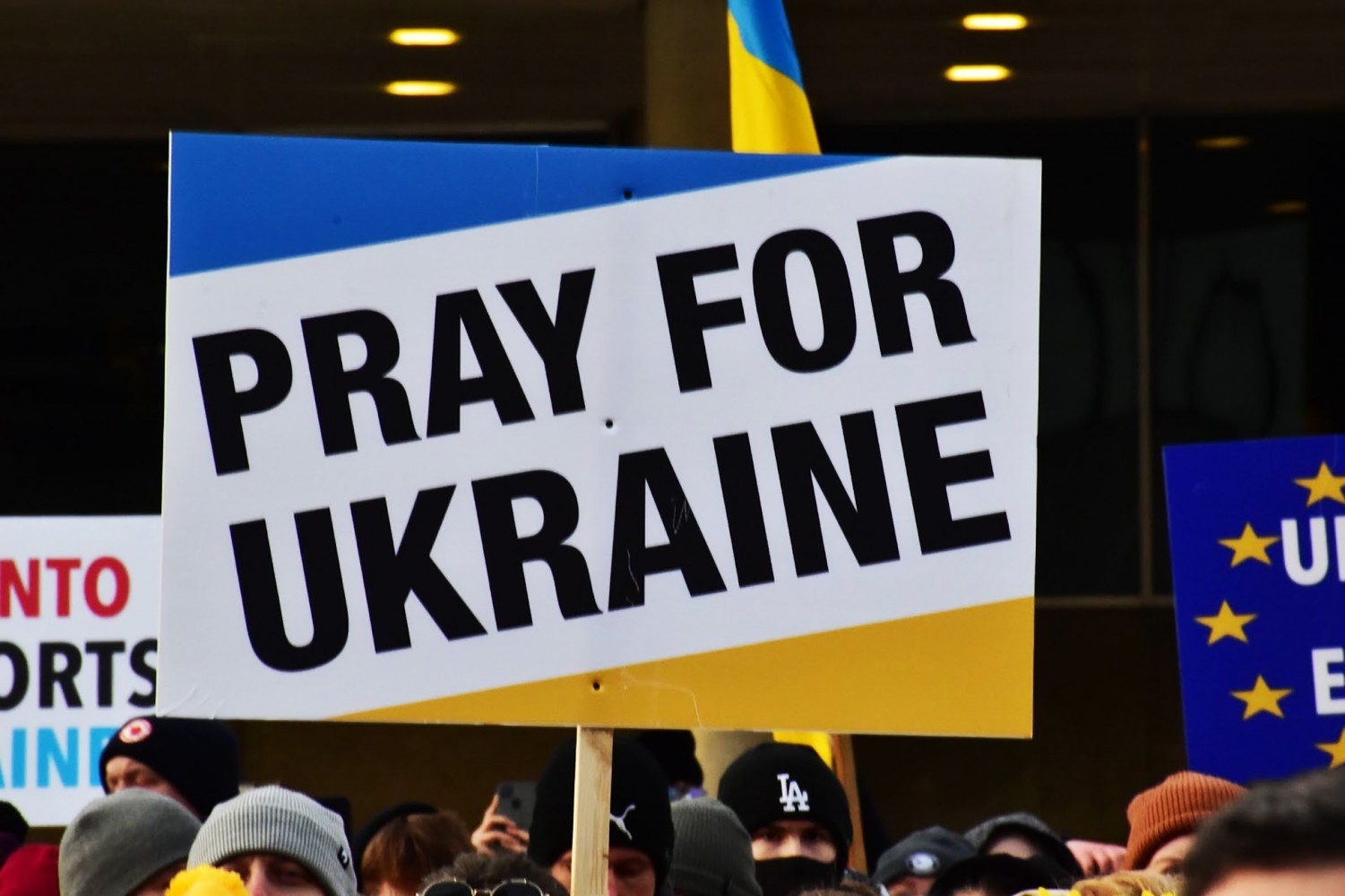 Peel’s Ukrainian community watches Russian invasion in disbelief and horror