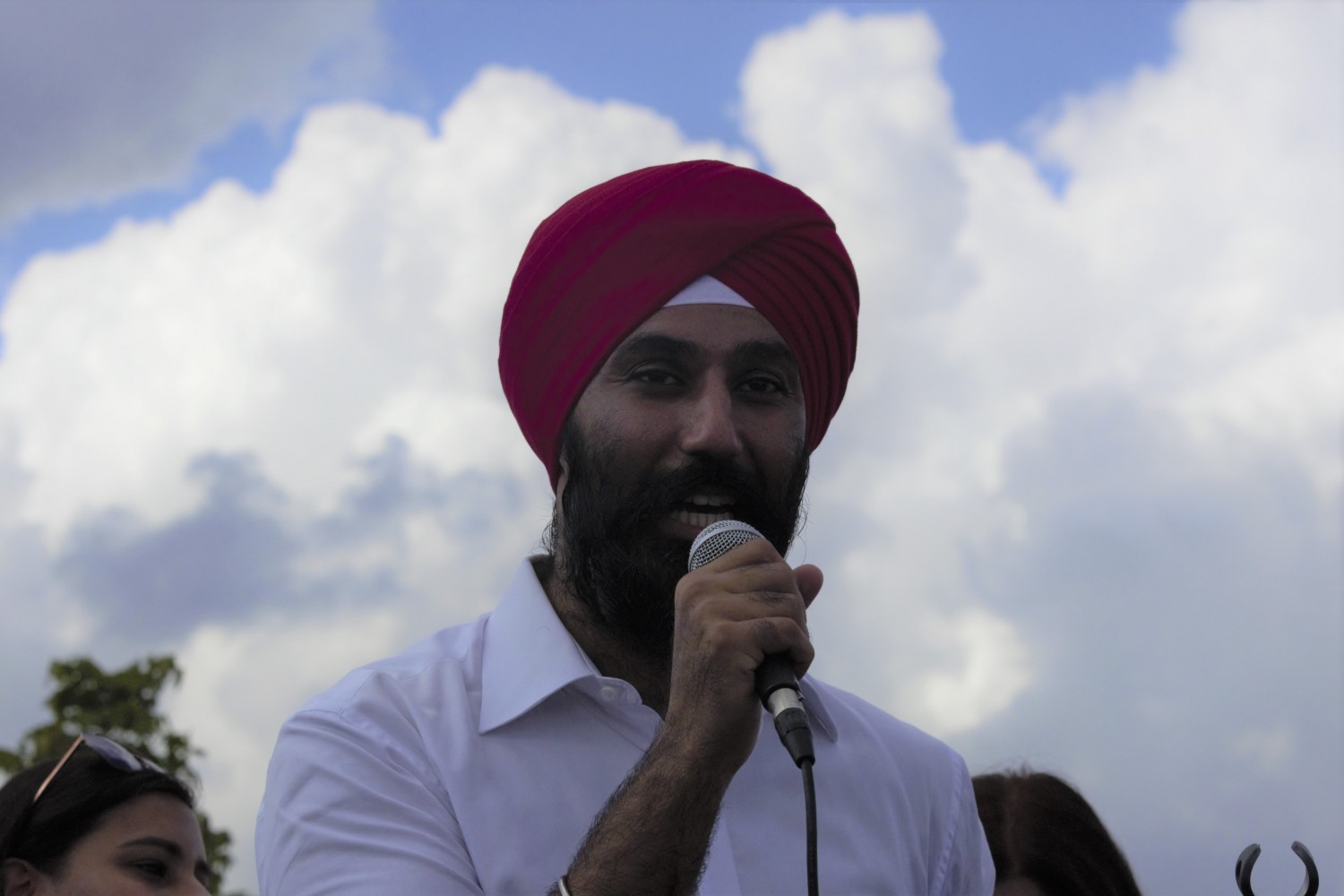 Raj Grewal returns to Parliament, not resigning after receiving “appropriate treatment”