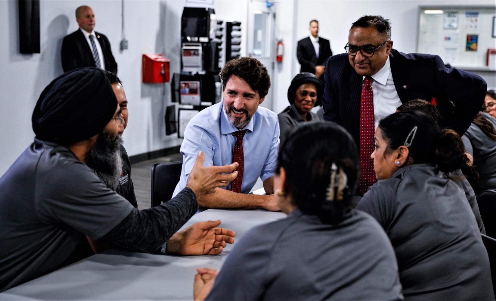 Trudeau lifts spirits of Brampton’s beleaguered auto sector workers